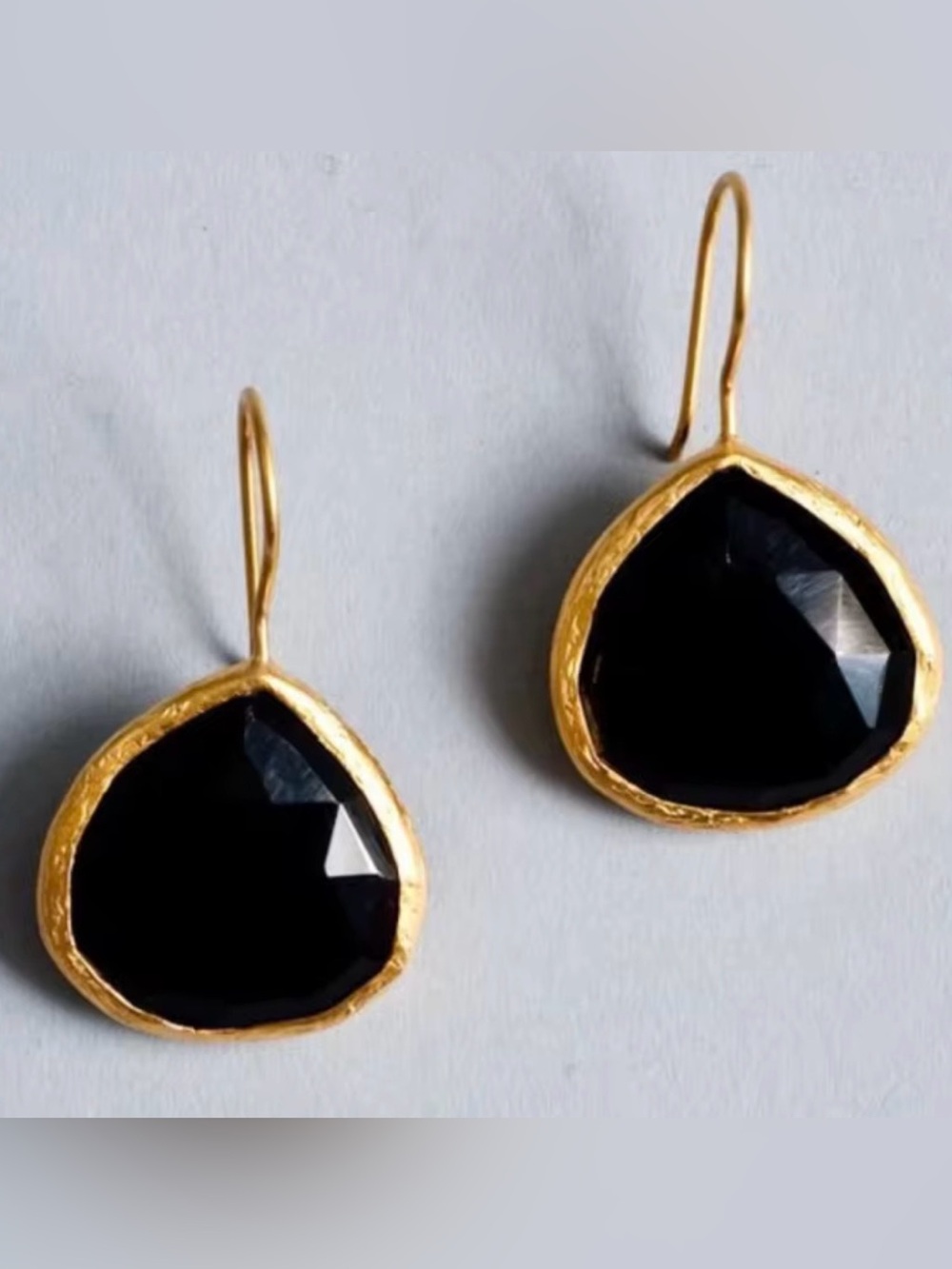 Gold-Trim Black Triangular Faceted Faux Onyx Drop Earrings!